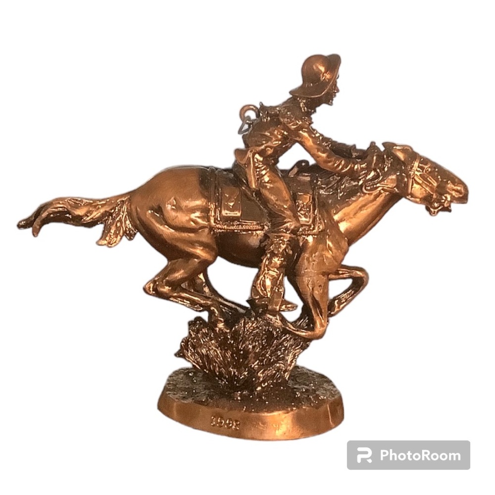1998 First Series Hallmark Pony Express Rider Ornament - Picture 5 of 9